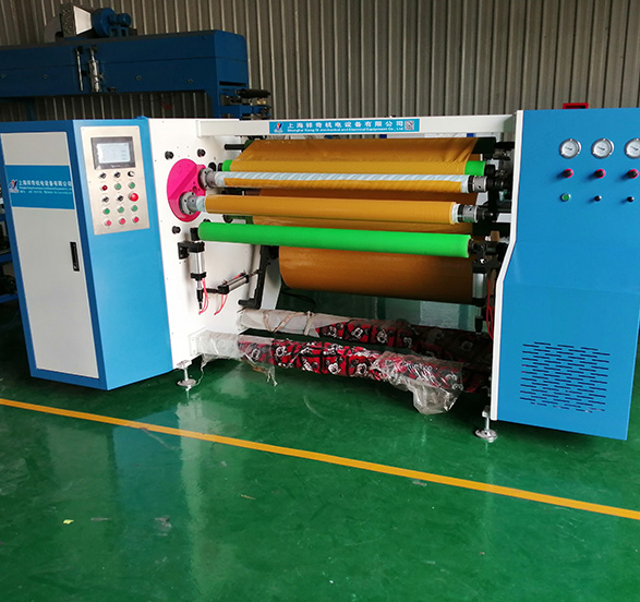 BOPP tape rewinding of double axis rewinder